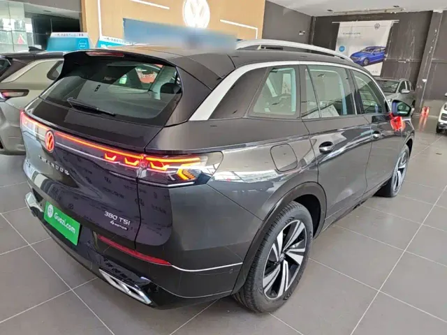 Volkswagen Talagon — Фото автомобиля 6