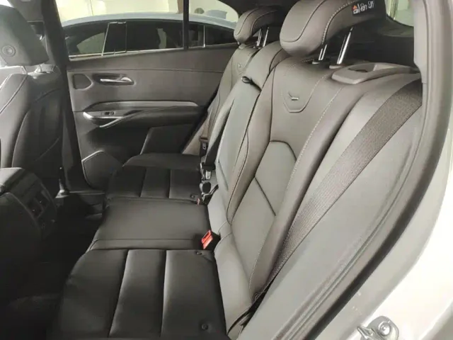 Cadillac XT4 — Фото автомобиля 16