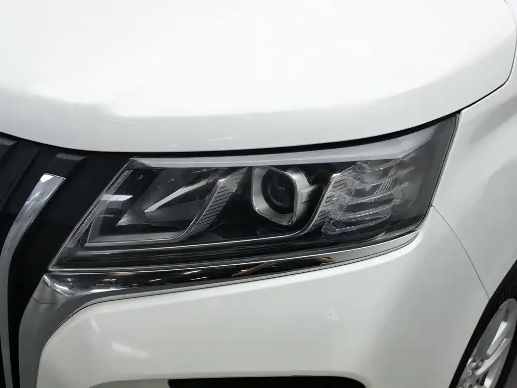 BAW (Beijing Automobile Works) Ruisheng Ace M7 2023 2.0L Long Wheelbase Creative Edition 7-seater — Фото автомобиля 7