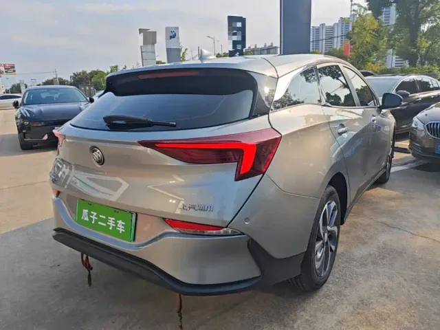 Buick Velite 6 — Фото автомобиля 6