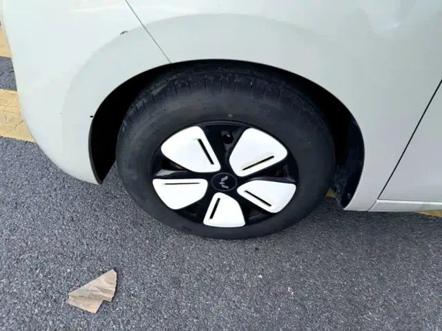 Wuling Hongguang Mini EV — Фото автомобиля 22