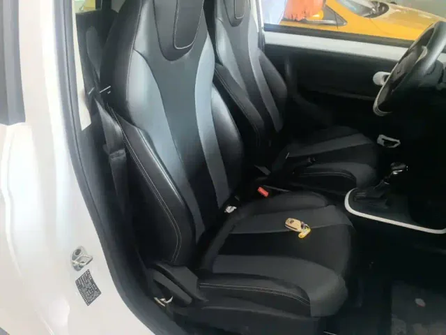 Roewe Clever — Фото автомобиля 19