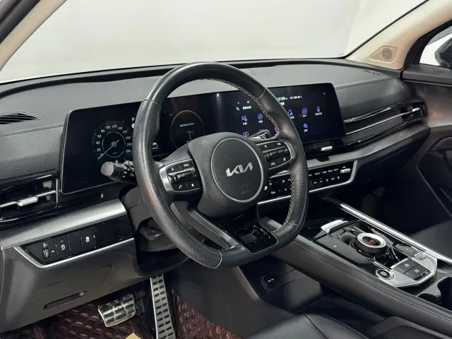 Kia Sportage — Фото автомобиля 10