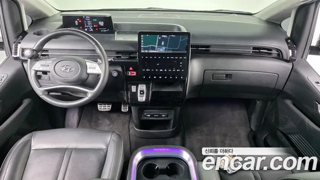 Hyundai Staria — Фото автомобиля 10