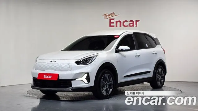 Фотография автомобиля — Kia Niro