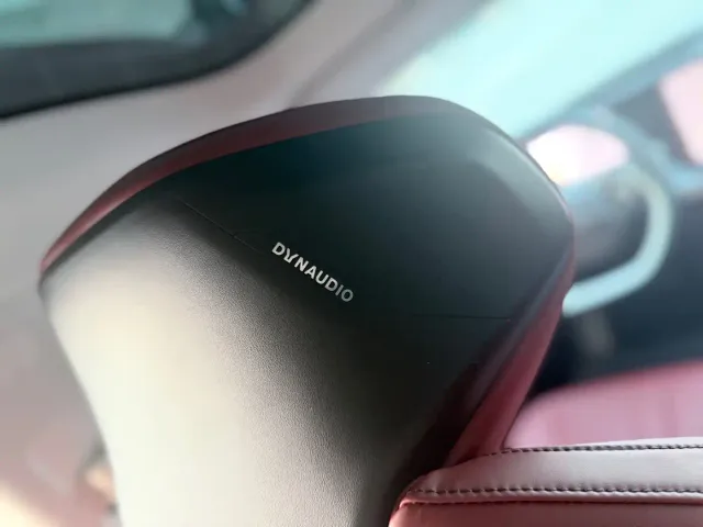Xpeng P7 — Фото автомобиля 11