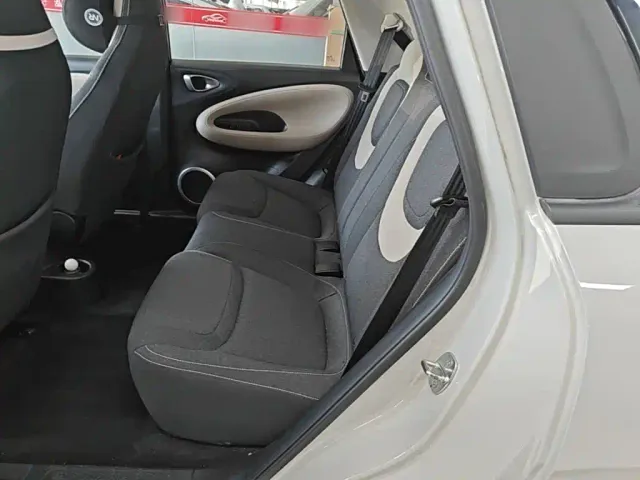 Wuling Bingo — Фото автомобиля 16