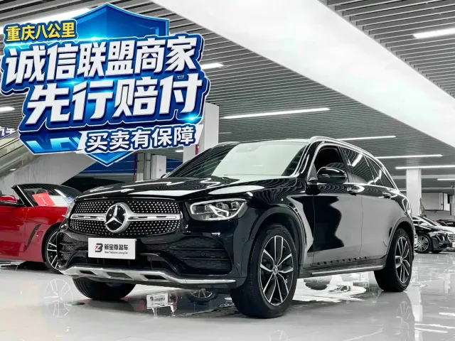 Фотография автомобиля — Mercedes-Benz GLC-Class