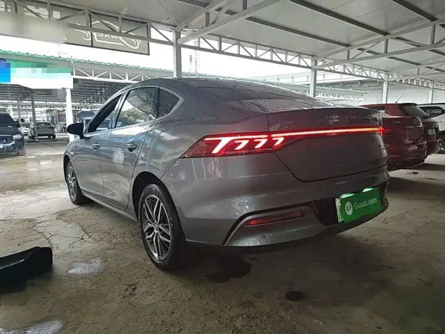 BYD Qin PLUS — Фото автомобиля 4