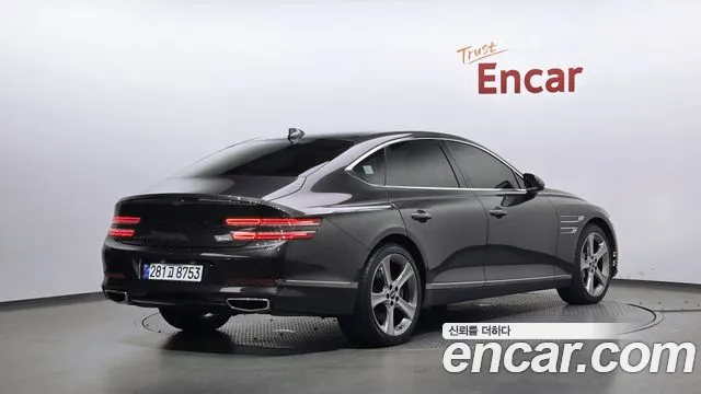Genesis G80 Бензин 3.5 турбо AWD — Фото автомобиля 2