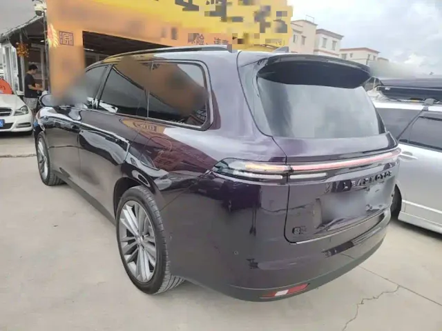 Leapmotor C16 — Фото автомобиля 4