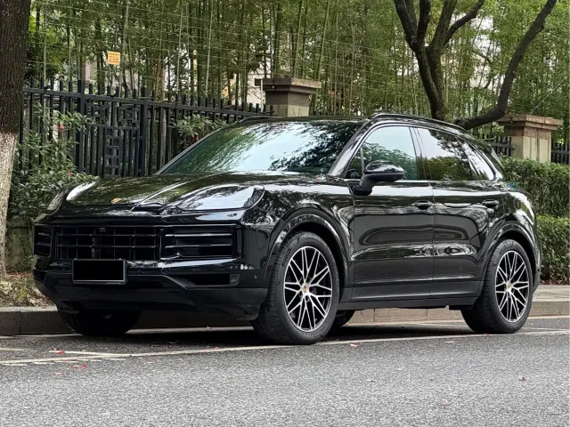 Фотография автомобиля — Porsche Cayenne