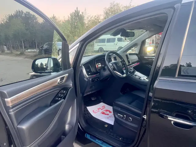 GAC Trumpchi M8 — Фото автомобиля 8