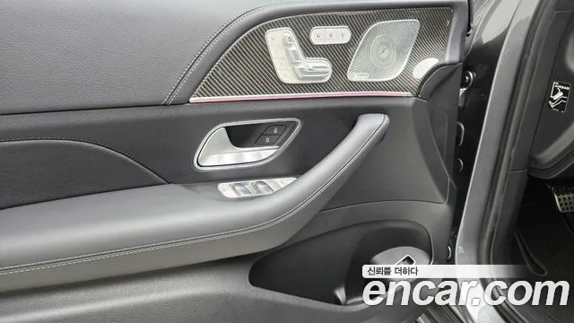 Mercedes-Benz GLE-Class — Фото автомобиля 15