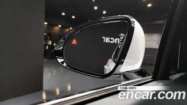 Genesis GV70 2.5T Бензин AWD — Фото автомобиля 17