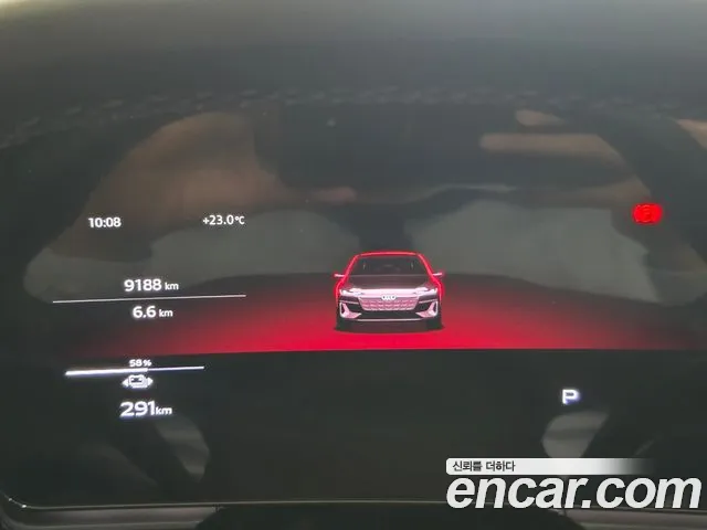 Audi A6 e-Tron — Фото автомобиля 8