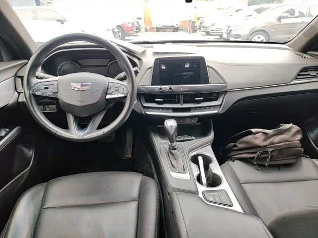 Cadillac CT4 — Фото автомобиля 9