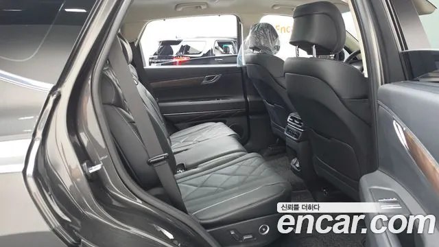 Genesis GV80 — Фото автомобиля 17