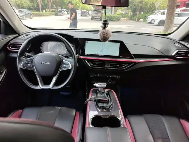 Changan Oushang X5 — Фото автомобиля 9
