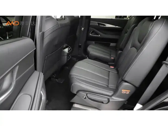 Infiniti QX60 — Фото автомобиля 7