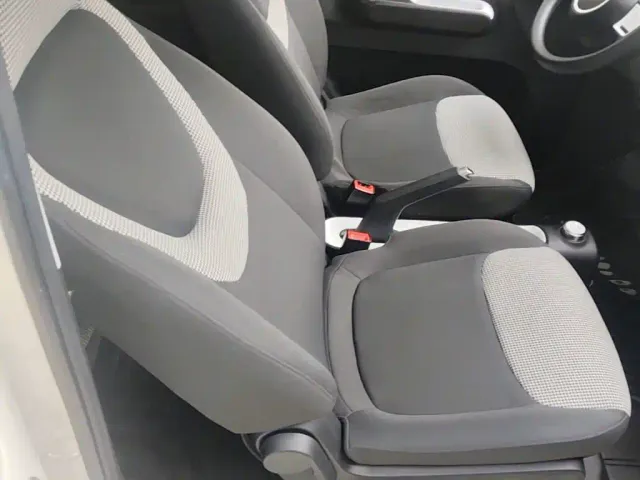 Wuling Hongguang Mini EV — Фото автомобиля 24