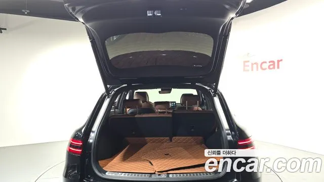 Genesis GV70 — Фото автомобиля 18