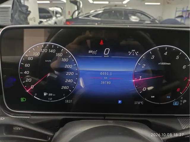 Mercedes-Benz C-Class — Фото автомобиля 4