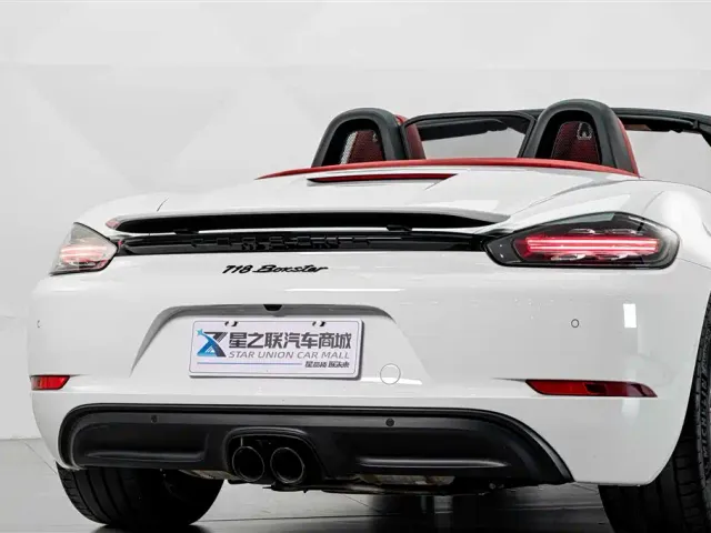 Porsche 718 — Фото автомобиля 8