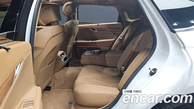 Genesis G80 Бензин 2.5 турбо AWD — Фото автомобиля 11