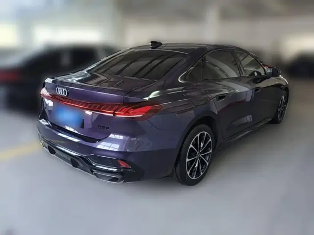 Audi A5L — Фото автомобиля 9