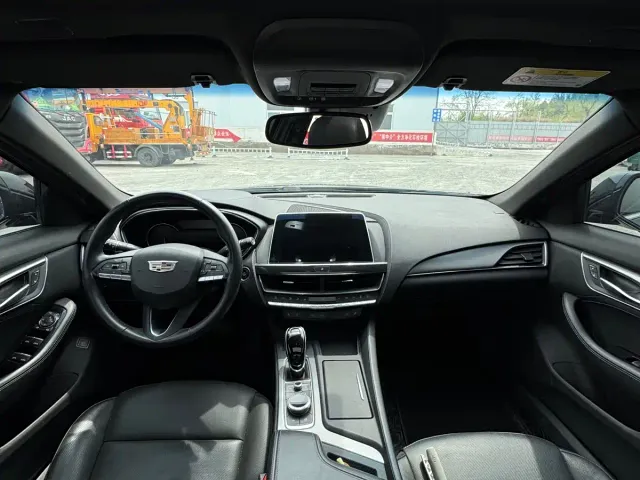 Cadillac CT5 — Фото автомобиля 15