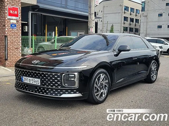 Hyundai Grandeur Grandeur (GN7) 2.5 Бензин 2WD — Фото автомобиля 2