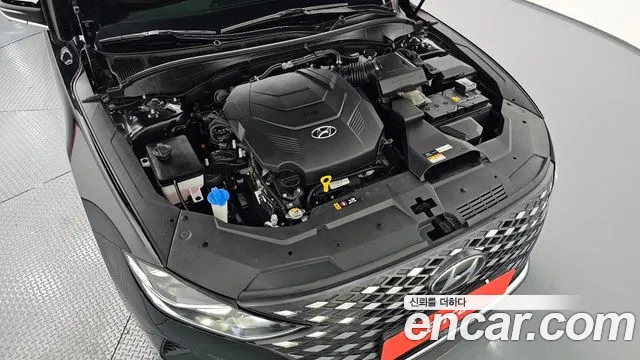 Hyundai Grandeur New — Фото автомобиля 9