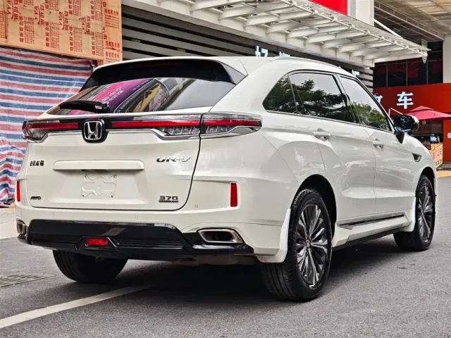 Honda UR-V — Фото автомобиля 5