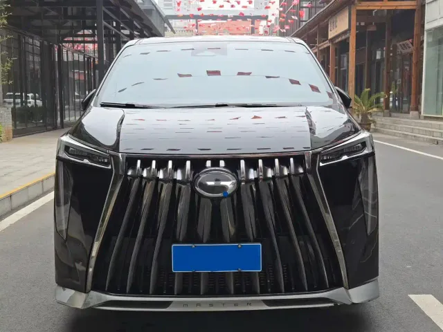 GAC Trumpchi M8 — Фото автомобиля 2