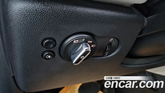Mini Cooper — Фото автомобиля 13