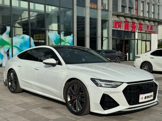 Audi A7 — Фото автомобиля 2