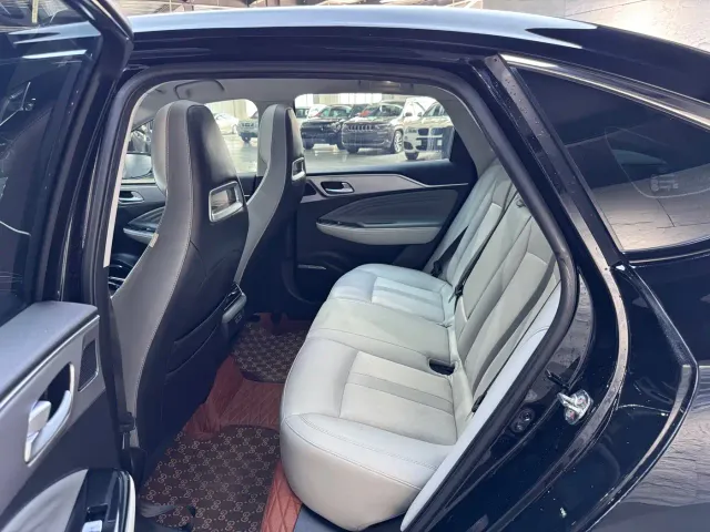 GAC Aion S Plus — Фото автомобиля 7
