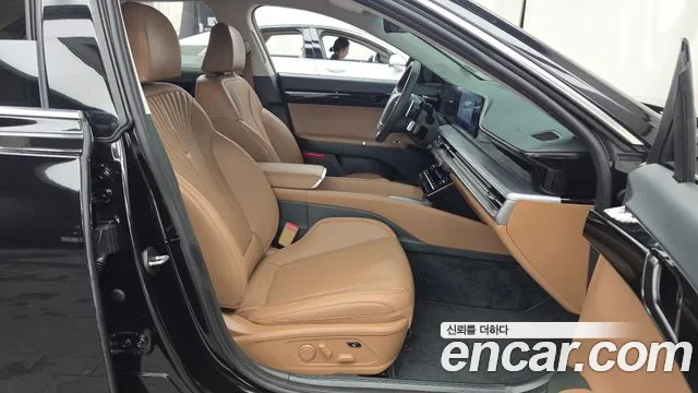 Hyundai Grandeur Grandeur (GN7) 2.5 Бензин 2WD — Фото автомобиля 10