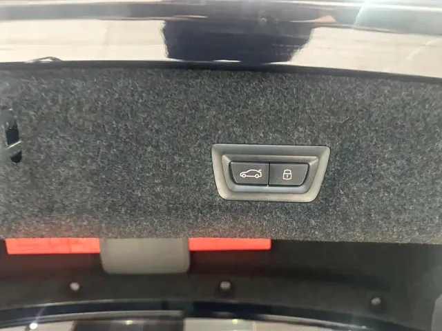BMW 3 Series — Фото автомобиля 11