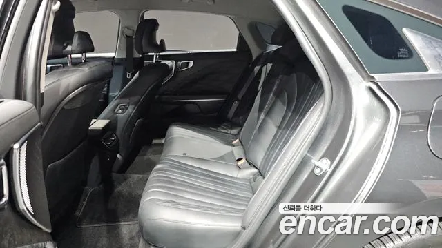Kia K8 2.5 Бензин 2WD — Фото автомобиля 24