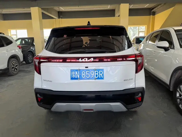 Kia Seltos — Фото автомобиля 6