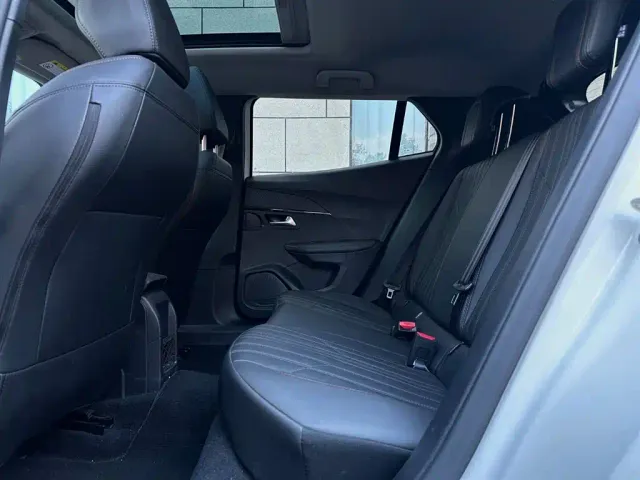 Peugeot 2008 — Фото автомобиля 18