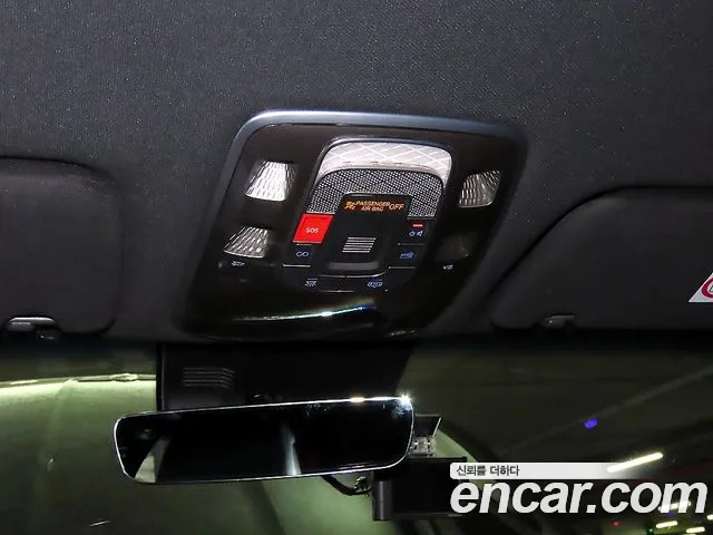 Genesis GV70 — Фото автомобиля 14