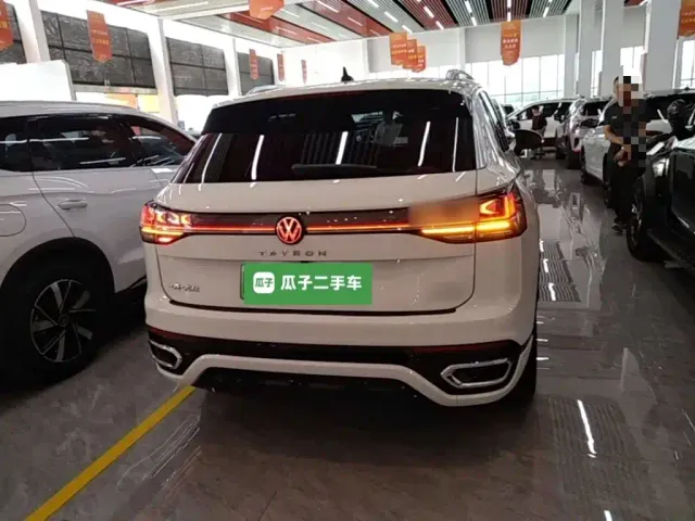 Volkswagen Tayron GTE Plug-in Hybrid — Фото автомобиля 5