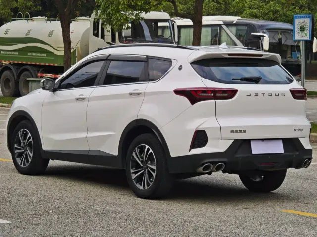 Jetour X70 — Фото автомобиля 5