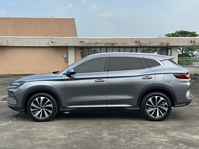 BYD Song PLUS — Фото автомобиля 8