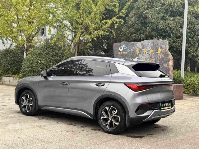 BYD Yuan PLUS — Фото автомобиля 11