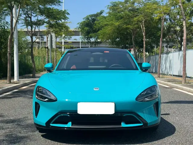 Xiaomi SU7 — Фото автомобиля 2