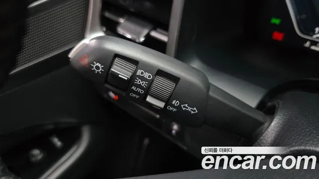 KG_Mobility_Ssangyong Rexton Новый Rexton Sport Khan Дизель 2.2 4WD — Фото автомобиля 26